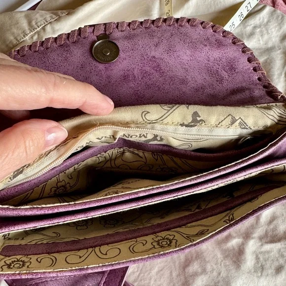Montana West Purple Crossbody Bag with Embroidery. Like New. Non smoking no pet - Picture 8 of 9